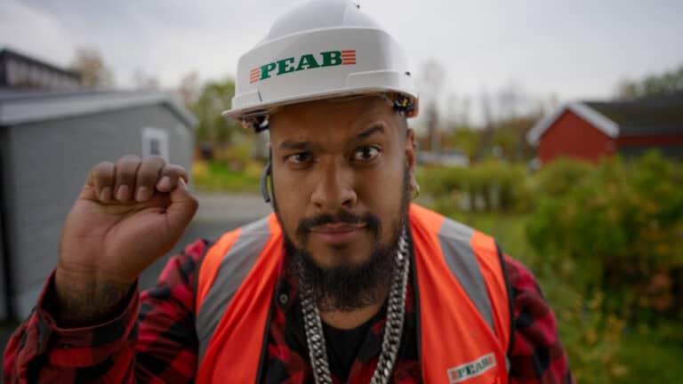 Scene fra reklamefilm for PEAB.